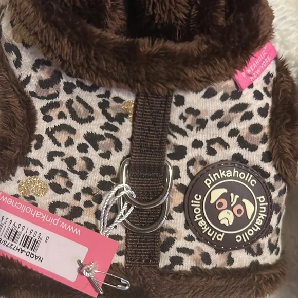 Soft plush lined harness with hood - Picture 2 of 9